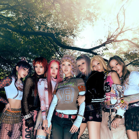 XG - Second favorite girl group. Incredibly talented, versatile, and free. Foundations of Kpop, without all of its restrictions. [In The Rain]